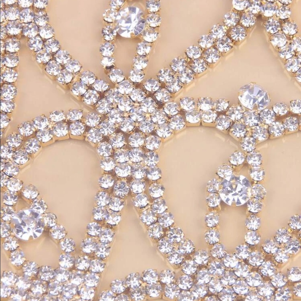 💋 RHINESTONE DECOR BODY CHAIN 💋 - Picture 3 of 3